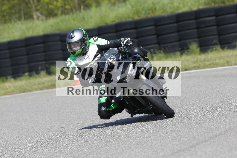 Archiv-2025/09 22.04.2025 Cornu Master School ADR/rot-rouge/15